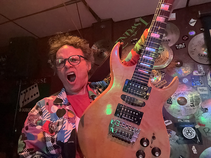 Evan Symons at legendary
            Vern's Tavern in Calgary Alberta